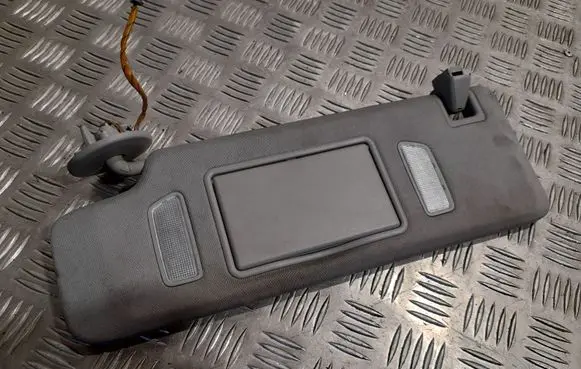 Chevrolet Camaro Sun visor