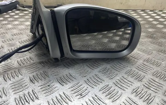 Mercedes-Benz CL C215 Front door electric wing mirror 
