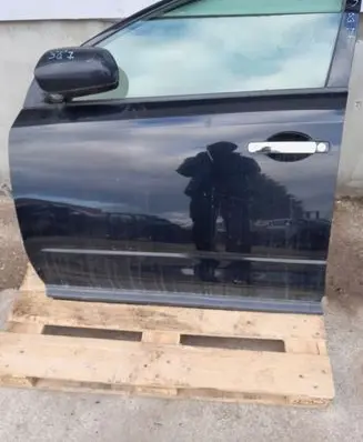 Nissan Murano Z50 Front door
