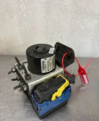 Renault Twingo II Master brake cylinder