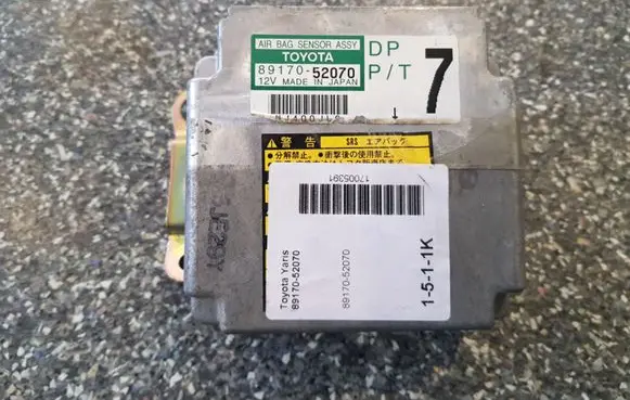 Toyota Yaris Airbag control unit/module 8917052070