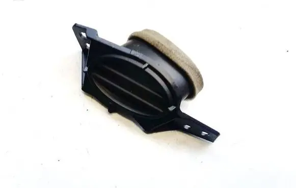 Nissan Leaf I (ZE0) Dashboard side air vent grill/cover trim