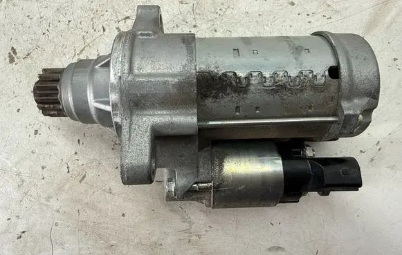 Audi Q3 F3 Starter motor 02M911024J 4280008854 NDJ1581921X