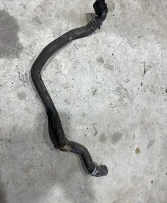 Volkswagen Tiguan Engine coolant pipe/hose 5N0122157AM