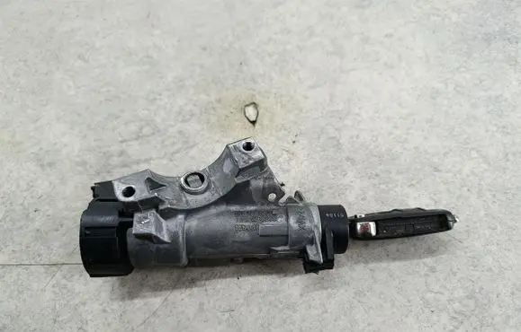 Seat Ibiza IV (6J,6P) Ignition lock 6R0905851D