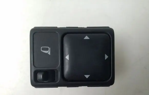 Nissan X-Trail T30 Wing mirror switch 25570CL000