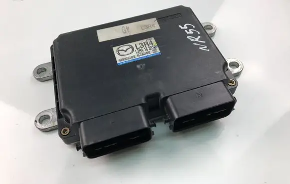 Mazda 6 Engine control unit/module L3R418881C