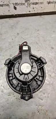 Ford Focus Heater fan/blower JX6A19846GA 290524