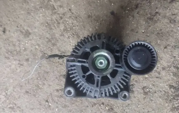 BMW X5 E53 Generator/alternator 7542934