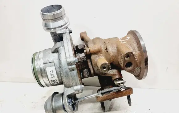 Volvo V40 Turbo 31380130 36010069