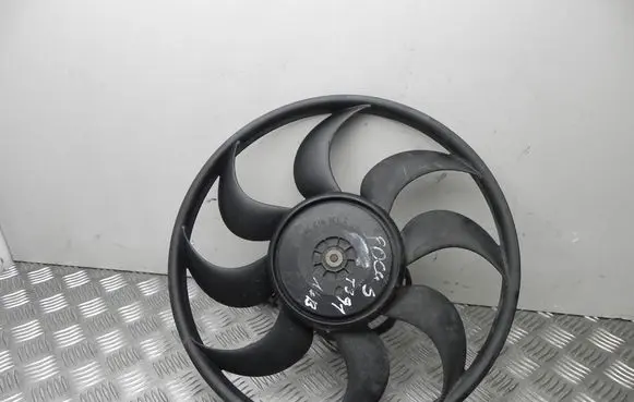 Ford Focus Radiator cooling fan shroud 0130308447 VD18328