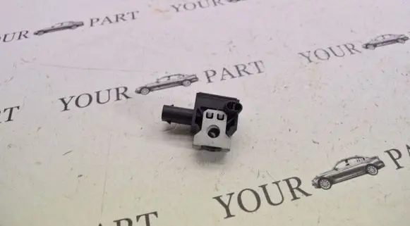BMW 5 F10 F11 Airbag deployment crash/impact sensor 9224177