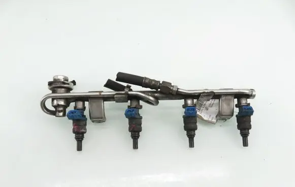 Volkswagen PASSAT B5 Fuel main line pipe 058133551F