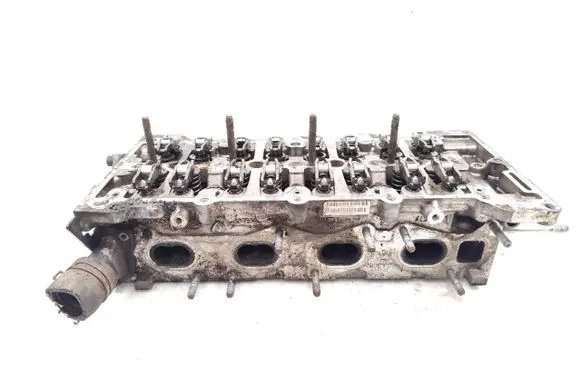 Opel Astra J Engine head 55576540