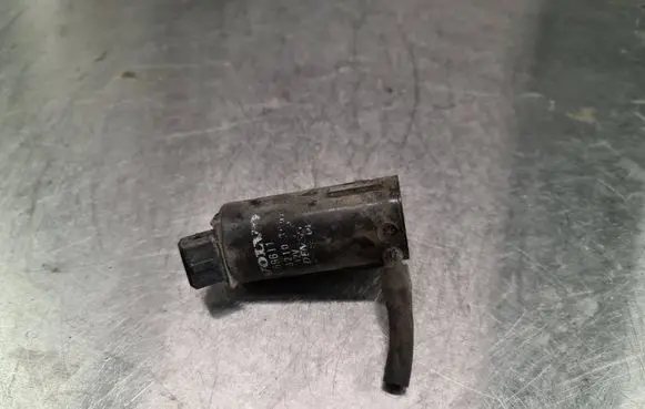 Volvo S60 Windscreen/windshield washer pump 9169611