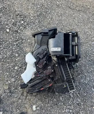 BMW iX1 Interior heater climate box assembly 5A563F9