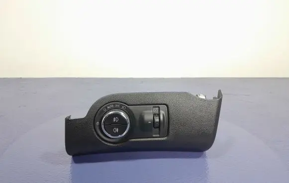 Opel Insignia A Light switch 22901659