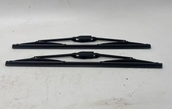 Porsche 911 Windshield/front glass wiper blade 91462831110 8056453453