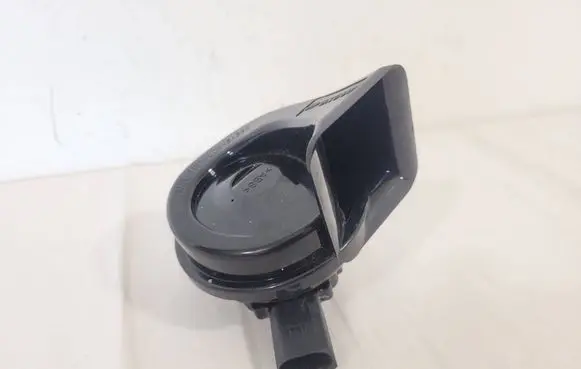 Volkswagen Golf VI Horn signal 1199500500 E16000615