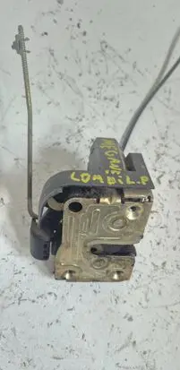 Renault Megane I Front door lock 131313