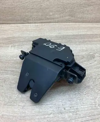 BMW 3 E90 E91 Tailgate/trunk/boot lock/latch/bracket 7840617