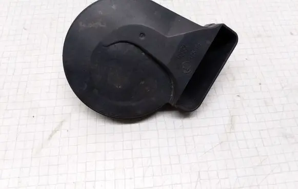 Volvo S60 Horn signal 49042