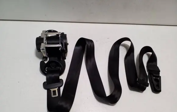 Audi A5 Front seatbelt 8W0857705K