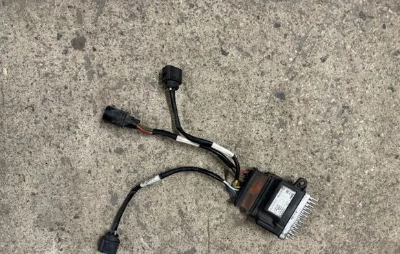Audi A5 8T 8F Coolant fan relay 8K0959501C 8K0910501D