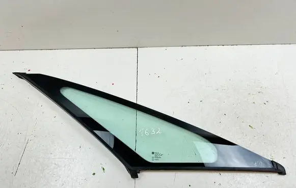 Opel Zafira C Front triangle window/glass 43R000262