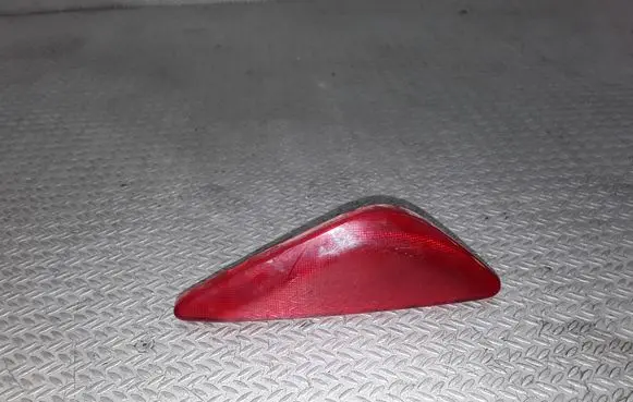 Rear tail light reflector