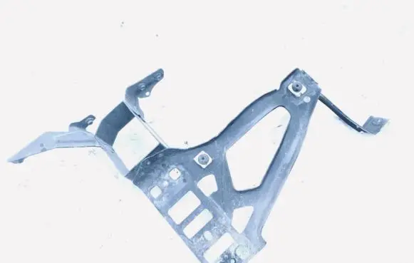 BMW 5 E60 E61 Front bumper mounting bracket 51647163483 5164-7163483