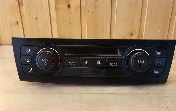 BMW 1 E81 E87 Climate control unit 6961595 A2C53104844 040085179
