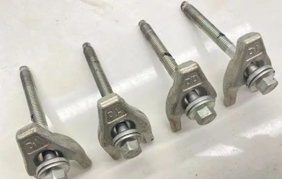Renault Master III Fuel Injector clamp holder Nocode