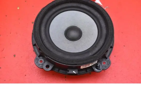 Hyundai Kona I Subwoofer speaker 96330J9000