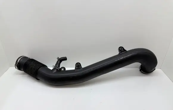 Volvo XC60 Turbo air intake inlet pipe/hose 31422063