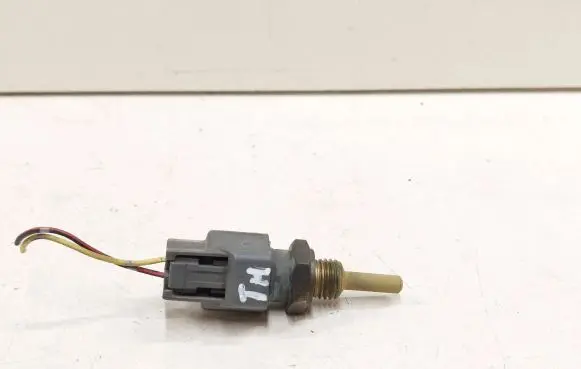 Nissan Murano Z51 Coolant temperature sensor A27621