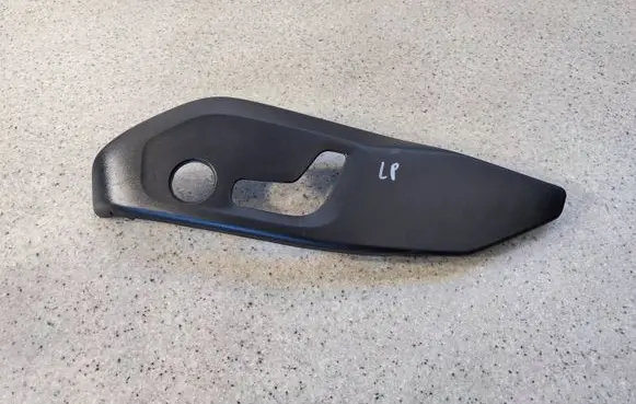 Volvo S60 Front door seat control surround trim 3983163045 39831630