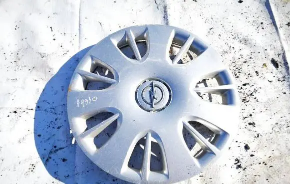 Opel Astra G R15 wheel hub/cap/trim 13214814 13214815