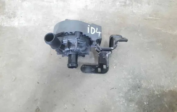 Volkswagen ID.4 Electric auxiliary coolant/water pump 1EA965567