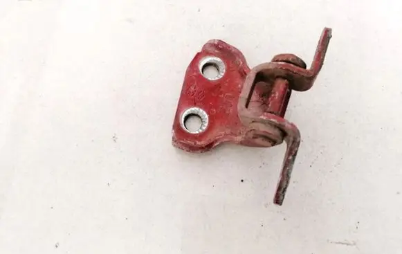 Ford Maverick Rear door lower hinge