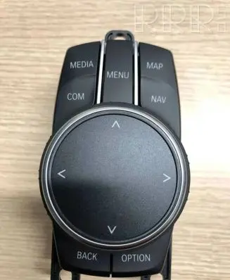 BMW X4 G02 Head unit multimedia control 6582949007501 65829490075 9490075