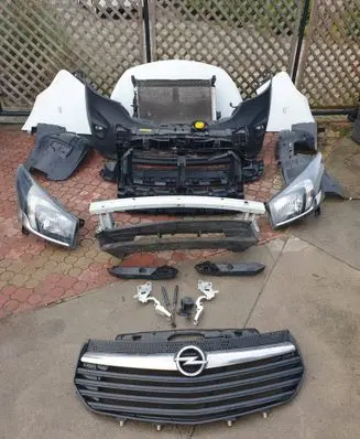 Opel Vivaro Front piece kit 