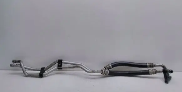 Gearbox oil cooler pipe/hose