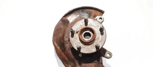 Toyota RAV 4 (XA20) Front wheel hub