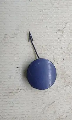 Ford Mondeo Mk III Front tow hook cap/cover 0986B