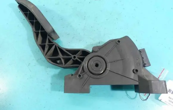 Saab 9-3 Ver2 Accelerator throttle pedal 9186724 IMPRK1129319