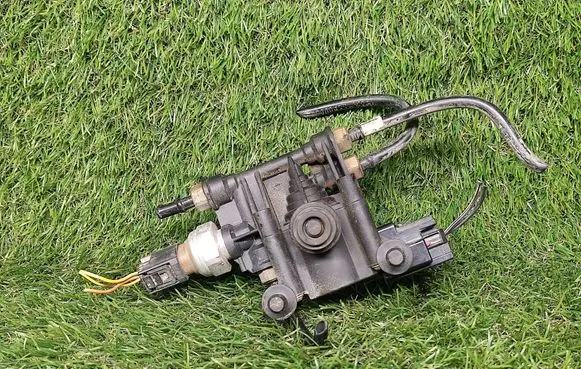 Land Rover Discovery 3 - LR3 Suspension control unit/module RVH000046