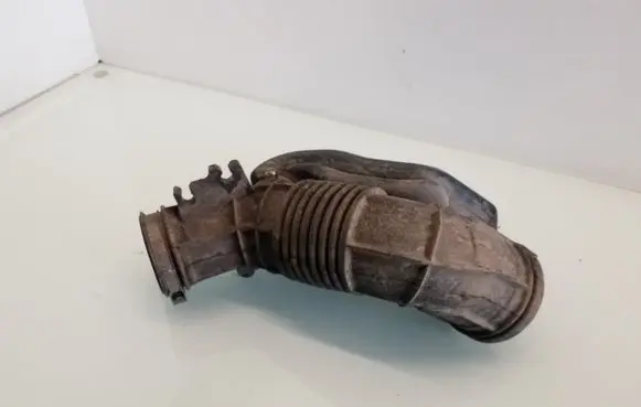 Honda CR-V Turbo air intake inlet pipe/hose