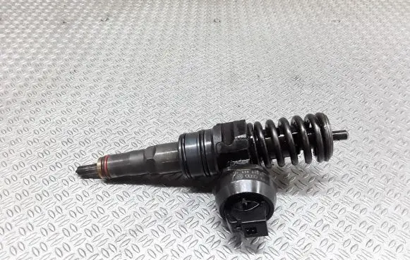 Ford Galaxy Fuel injector 038130073AK
