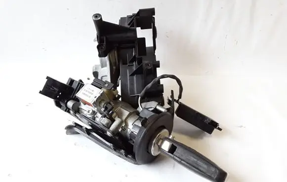 Opel Zafira C Ignition lock 70004004CN 5901867AJ
